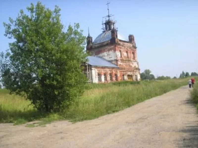 Старый Дом в Деревне с Храмом по Ярославскому шоссе      3