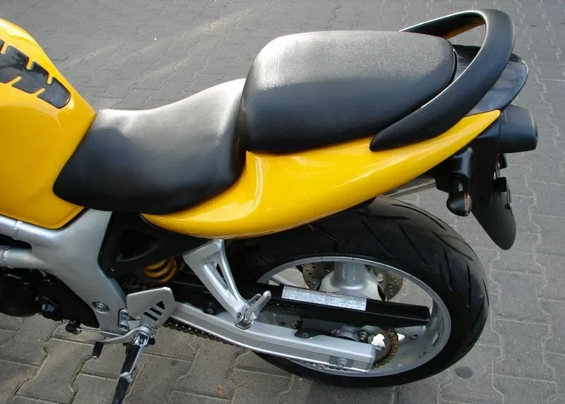 Мотоцикл Suzuki SV 650 S  3